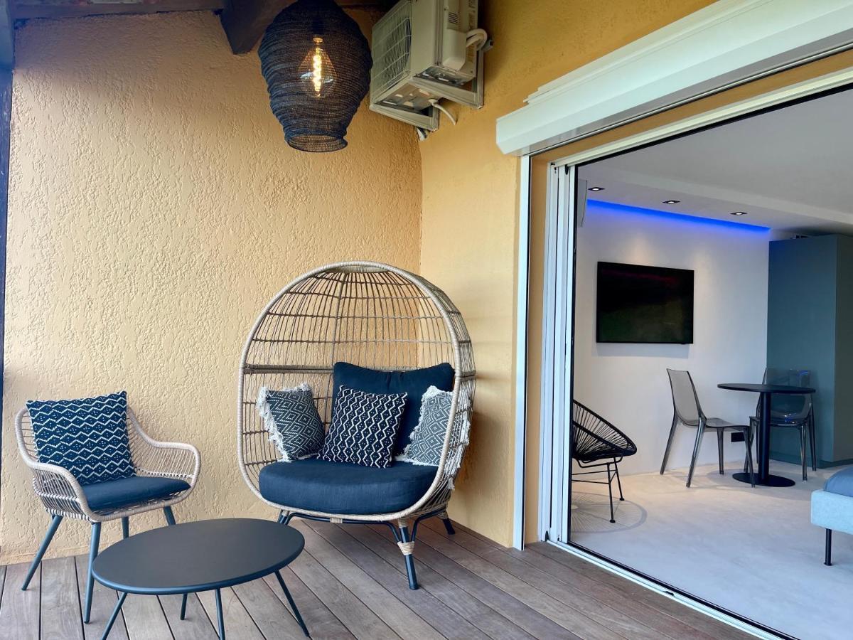 Appartement Neuf Climatise - Vue Mer Saint-Tropez - 50M Plage Et Port - Piscine Gassin Exterior photo