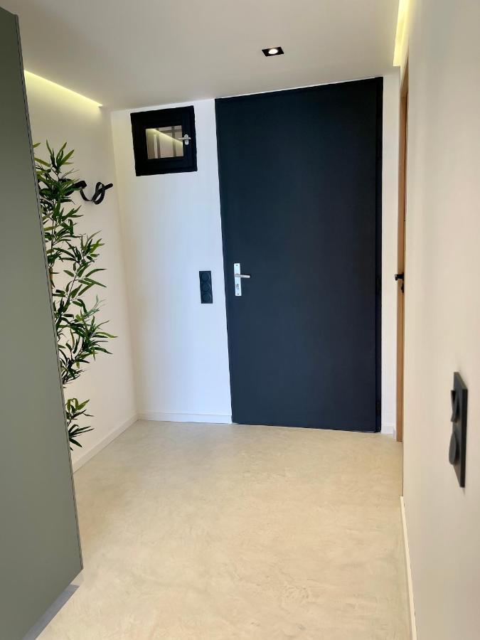 Appartement Neuf Climatise - Vue Mer Saint-Tropez - 50M Plage Et Port - Piscine Gassin Exterior photo