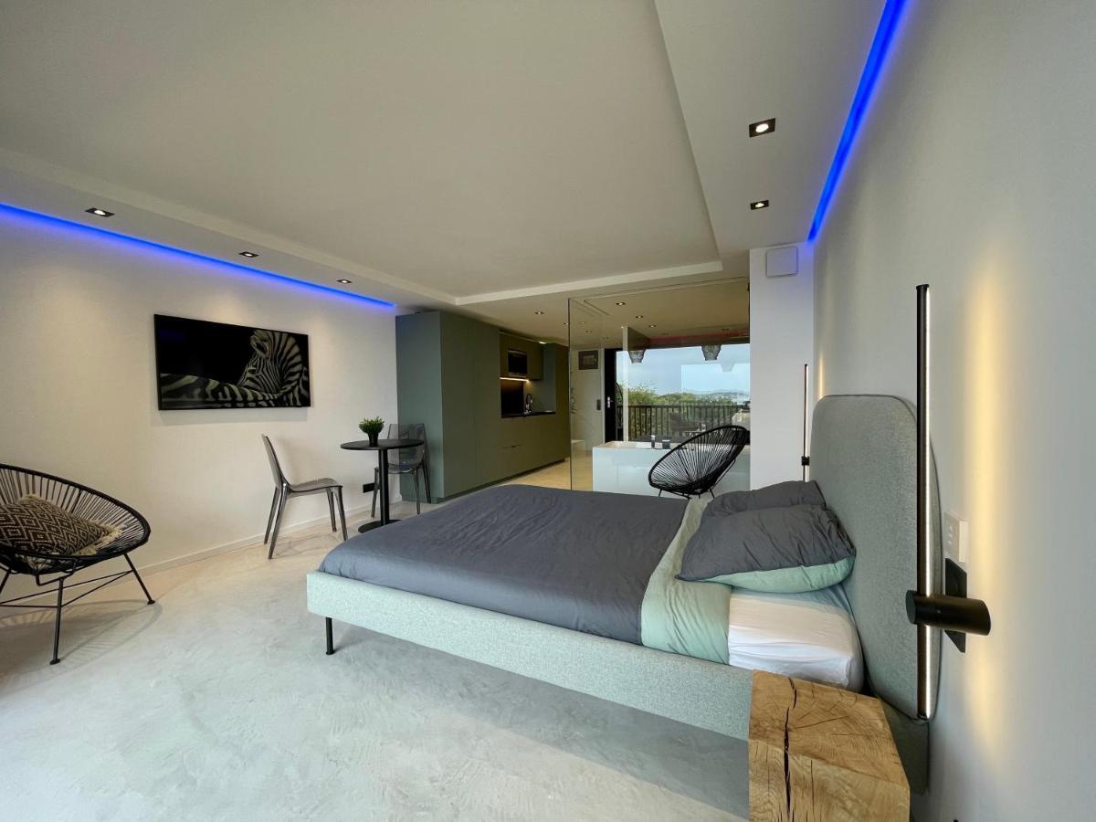 Appartement Neuf Climatise - Vue Mer Saint-Tropez - 50M Plage Et Port - Piscine Gassin Exterior photo